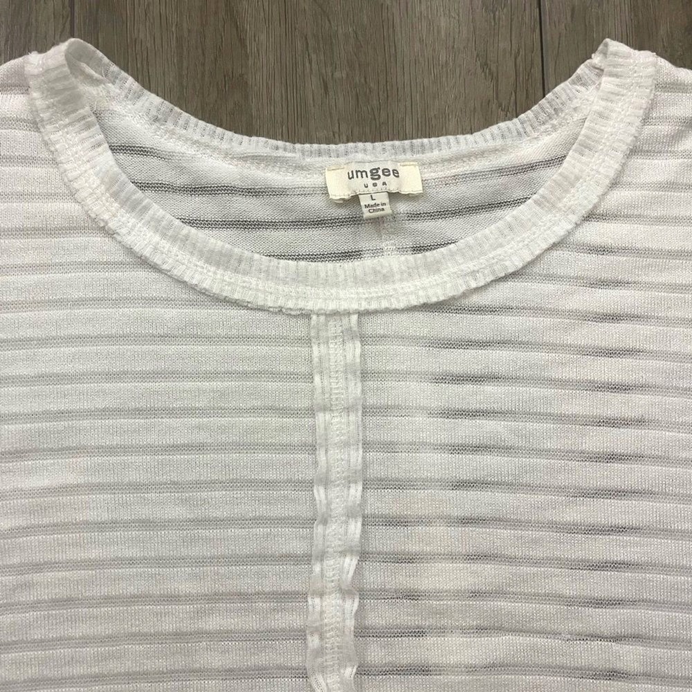 UMGEE Oversized Boxy Shirt White Textured Coastal Sheer Boho Short Sleeve Crop L - Picture 3 of 8
